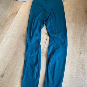 Lululemon Teal High-Waisted Leggings